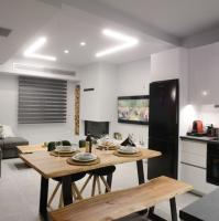 /customerDocs/images/avatars/59471/59471-DAMONA LUXURY HOME-LOGO.jpg